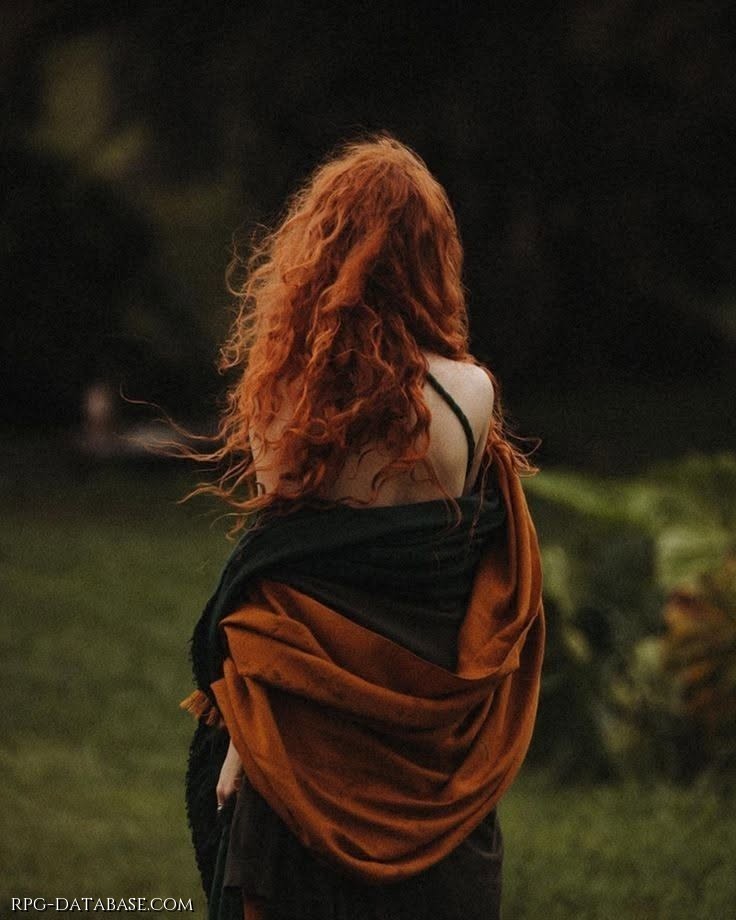 Non sono luce, non sono tenebra. Sono il momento esatto in cui la candela si spegne. E tutto il mondo si capovolge.